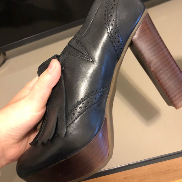 Sperry Heels - Picture 4 of 8